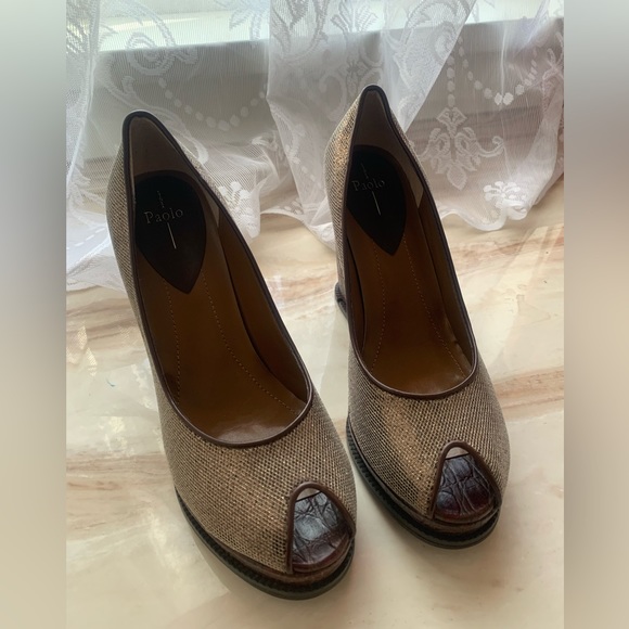 NEW Linea Paulo Jimmie Bronze/Gold Peep Toe Wedges, Size 9 - Picture 8 of 10